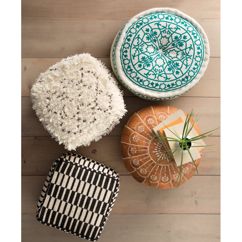 Tianna Moroccan Wedding Quilt Ottoman & Reviews AllModern